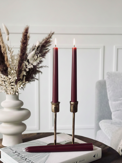 Kronelys av bivoks – 4 stk | Dyp rød / burgunder