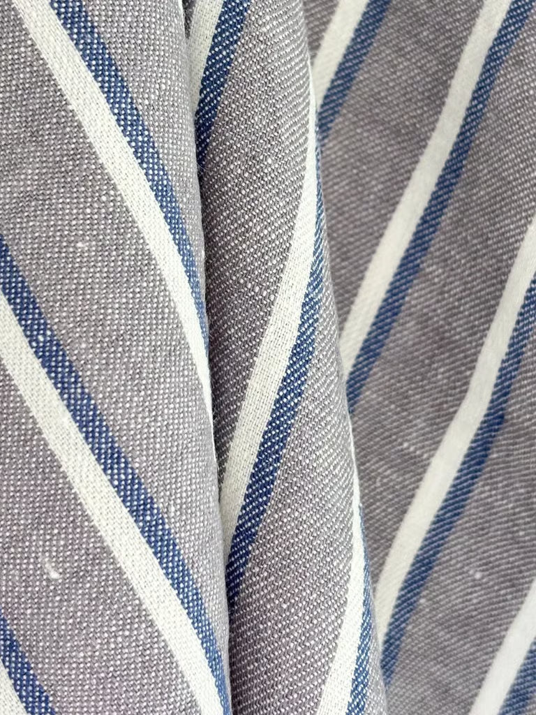 Stripete grått kjøkkenhåndkle