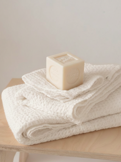 Vaffelhåndkle i lin – Off white. 100 % lin | Naturlig og mykt